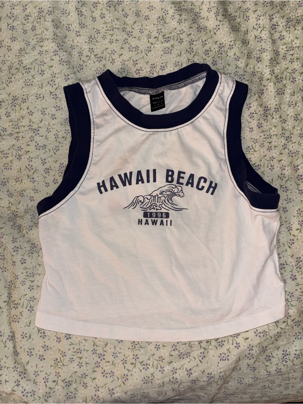 Hawaii Beach Graphic Tank Top - White & Navy